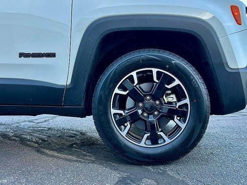 2023 Jeep Renegade Upland