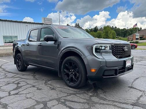 Carbonized Gray Metallic 2025 Ford Maverick Lariat