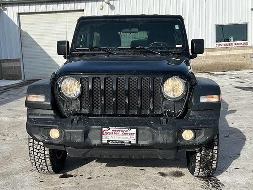 2022 Jeep Wrangler Unlimited Sport