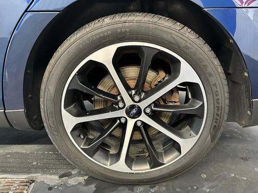 2016 Ford Taurus SHO