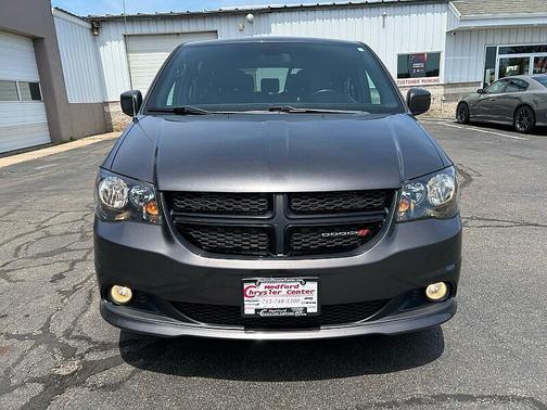 Granite Pearlcoat 2020 Dodge Grand Caravan SXT