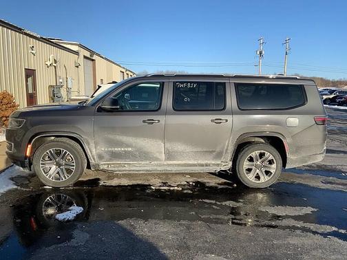 2024 Jeep Wagoneer L Series II 4x4