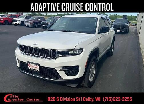 Bright White Clearcoat 2024 Jeep Grand Cherokee Laredo