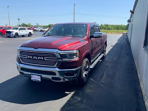 Delmonico Red Pearlcoat 2022 RAM 1500 Laramie