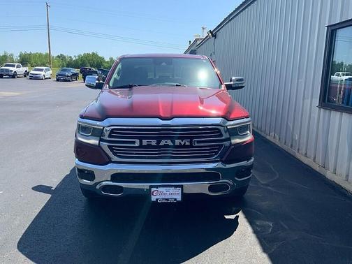 Delmonico Red Pearlcoat 2022 RAM 1500 Laramie