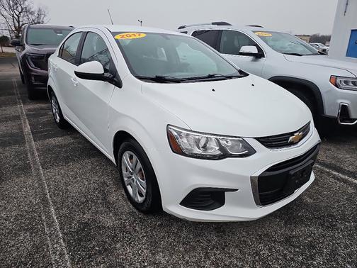 2017 Chevrolet Sonic LS