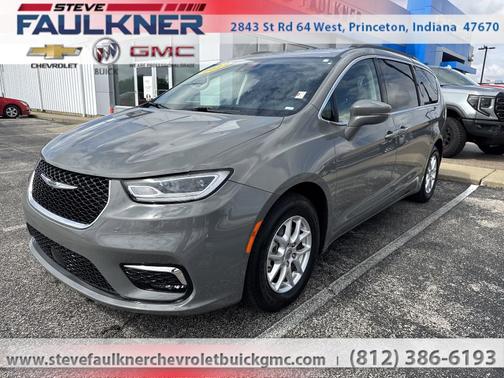 2022 Chrysler Pacifica Touring-L