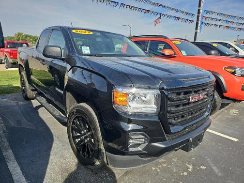 2022 GMC Canyon Elevation Standard