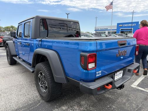Blue 2022 Jeep Gladiator Mojave