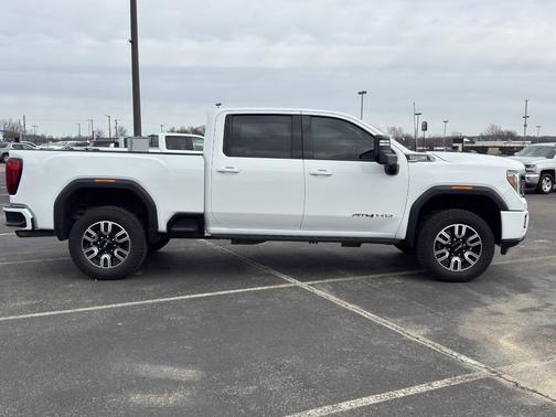 2022 GMC Sierra 2500 AT4