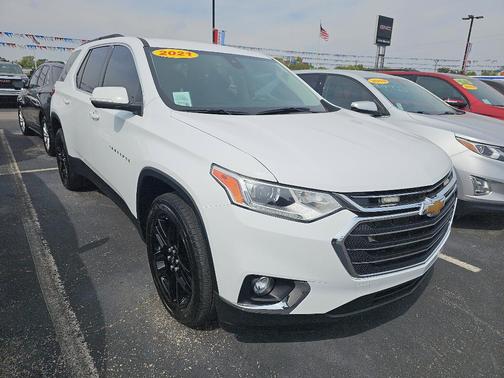 2021 Chevrolet Traverse LT Cloth