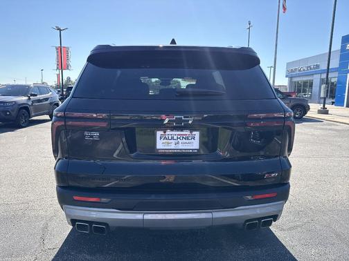 Mosaic Black Metallic 2024 Chevrolet Traverse Z71