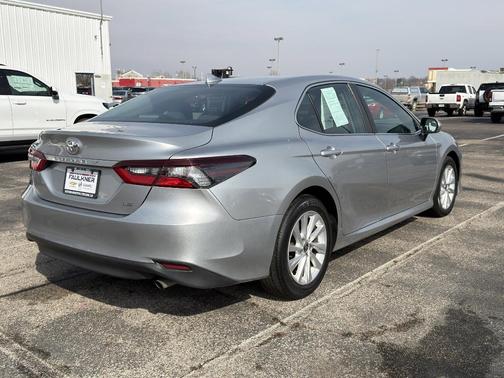 2021 Toyota Camry LE