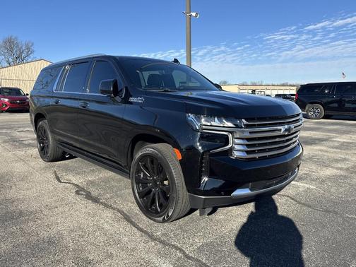 2021 Chevrolet Suburban High Country