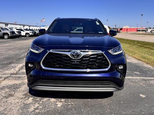 2021 Toyota Highlander Platinum