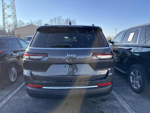 2025 Jeep Grand Cherokee L Laredo