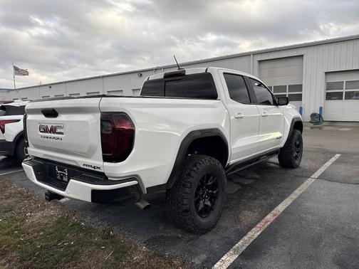 2023 GMC Canyon AT4X