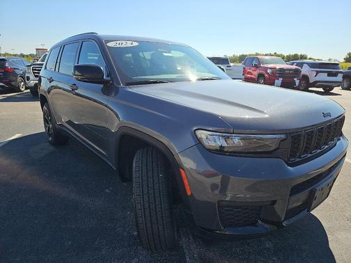 2024 Jeep Grand Cherokee L Laredo
