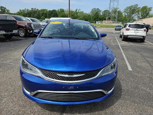 2017 Chrysler 200 Limited
