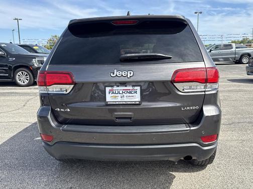 Gray 2021 Jeep Grand Cherokee Laredo X