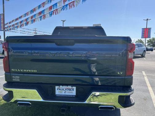 Photo 5 of 20 of 2019 Chevrolet Silverado 1500 LT