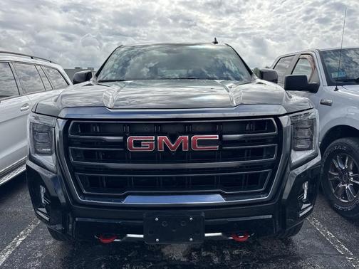2023 GMC Yukon XL AT4
