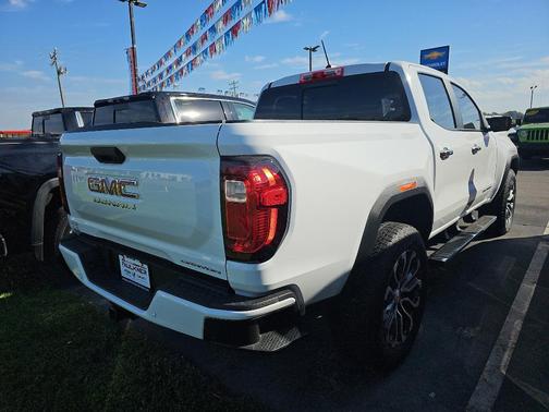 2023 GMC Canyon Denali