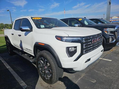 2023 GMC Canyon Denali