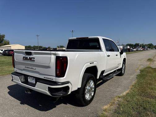 2022 GMC Sierra 2500 Denali