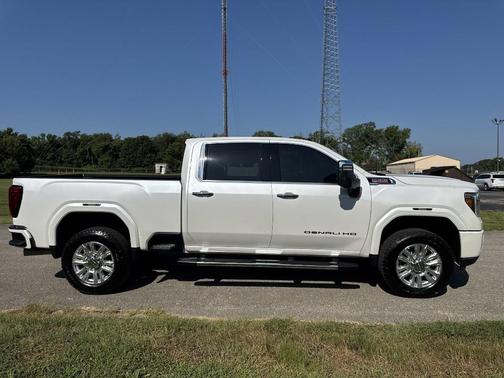 2022 GMC Sierra 2500 Denali