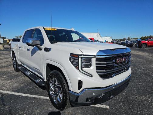 2024 GMC Sierra 1500 SLT
