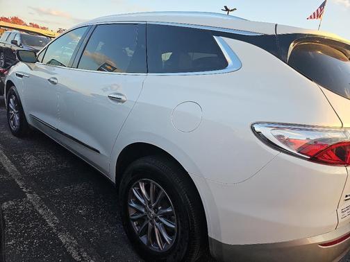2024 Buick Enclave Premium