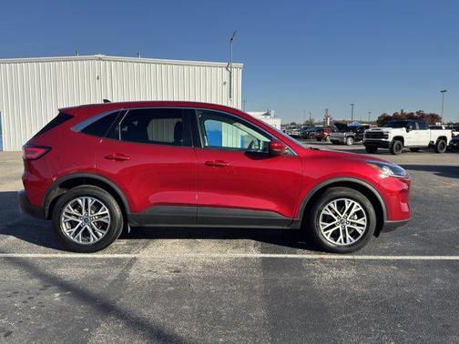 2022 Ford Escape SEL