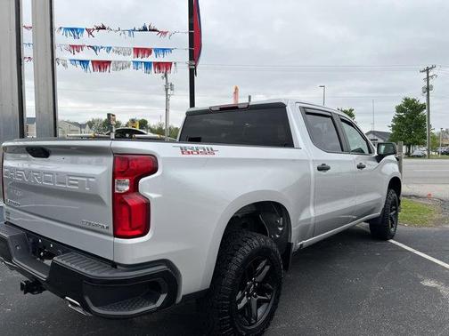Photo 2 of 19 of 2019 Chevrolet Silverado 1500 Custom Trail Boss