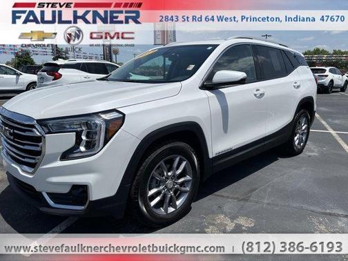 Photo 1 of 20 of 2022 GMC Terrain SLT