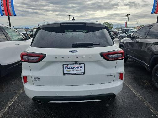 2023 Ford Escape ST-Line Elite