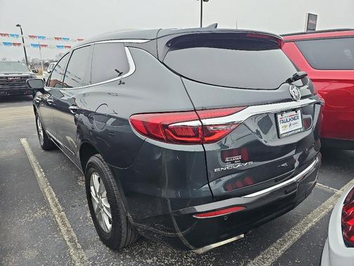 2020 Buick Enclave Essence