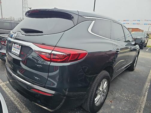 2020 Buick Enclave Essence