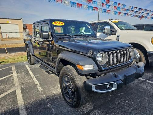 2024 Jeep Gladiator Sport