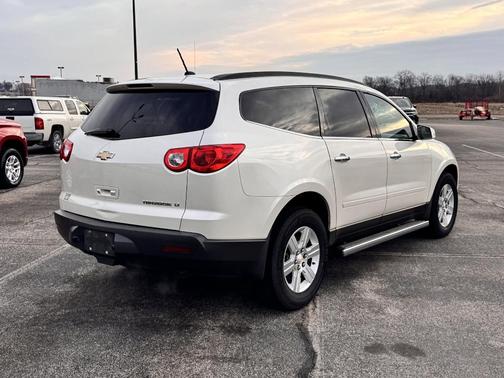 2011 Chevrolet Traverse LT