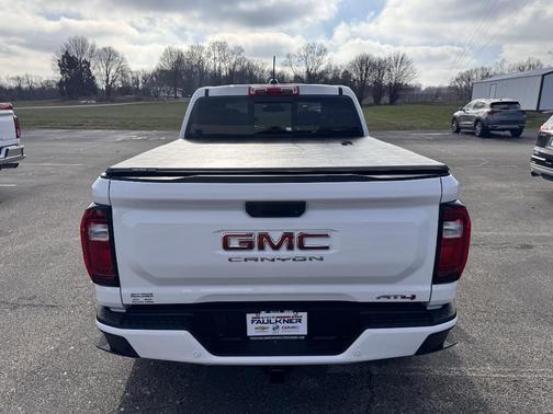 2025 GMC Canyon AT4