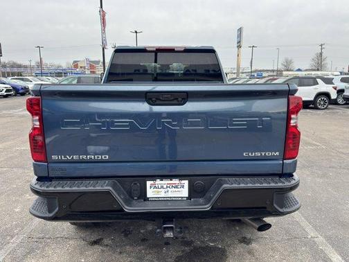 2025 Chevrolet Silverado 2500 Custom