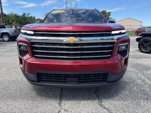 Radiant Red 2026 Chevrolet Traverse LT