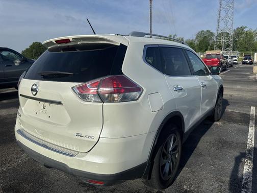 2015 Nissan Rogue SL