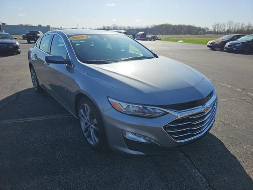 2024 Chevrolet Malibu 2LT