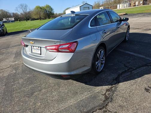 2024 Chevrolet Malibu 2LT