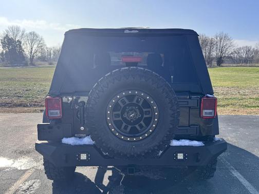 2017 Jeep Wrangler Sport