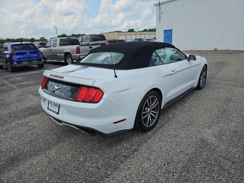 2017 Ford Mustang EcoBoost Premium