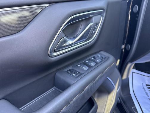 2024 GMC Yukon XL AT4