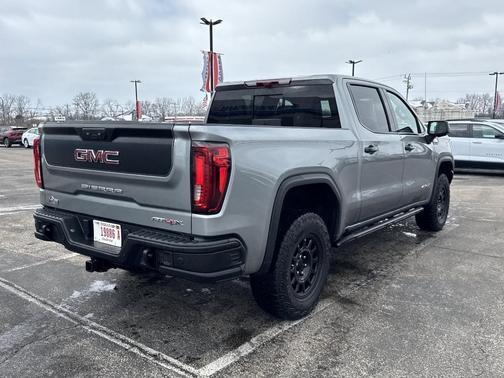 2024 GMC Sierra 1500 AT4X